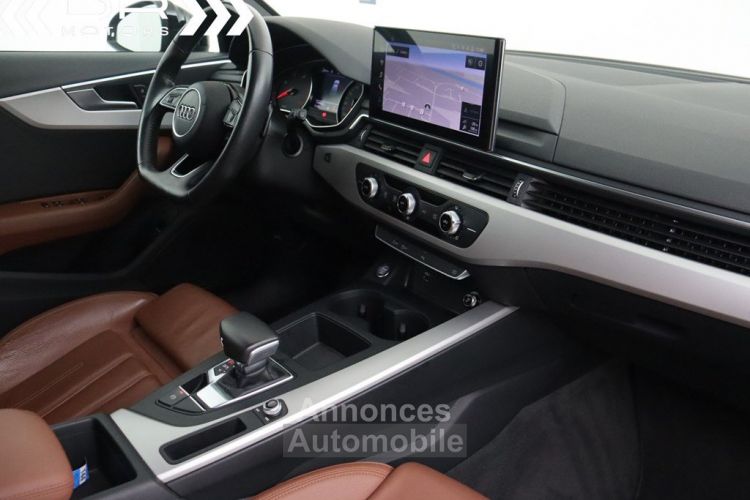 Audi A4 30TDI S-TRONIC S LINE - NAVIGATIE LEDER ALU 18" - <small></small> 25.995 € <small>TTC</small> - #15