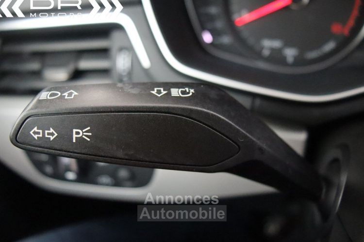 Audi A4 30TDI S-TRONIC S LINE - NAVIGATIE LEDER ALU 18" - <small></small> 25.995 € <small>TTC</small> - #33