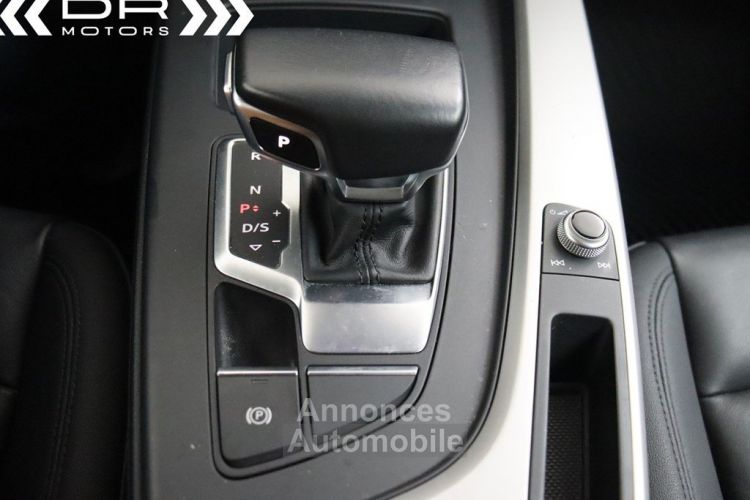 Audi A4 30TDI S-TRONIC S LINE - NAVIGATIE VIRTUAL COCKPIT LEDER ALU 18" - <small></small> 28.995 € <small>TTC</small> - #30