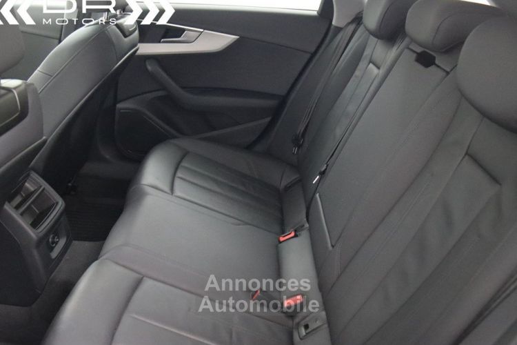 Audi A4 30TDI S-TRONIC S LINE - NAVIGATIE VIRTUAL COCKPIT LEDER ALU 18" - <small></small> 28.995 € <small>TTC</small> - #49