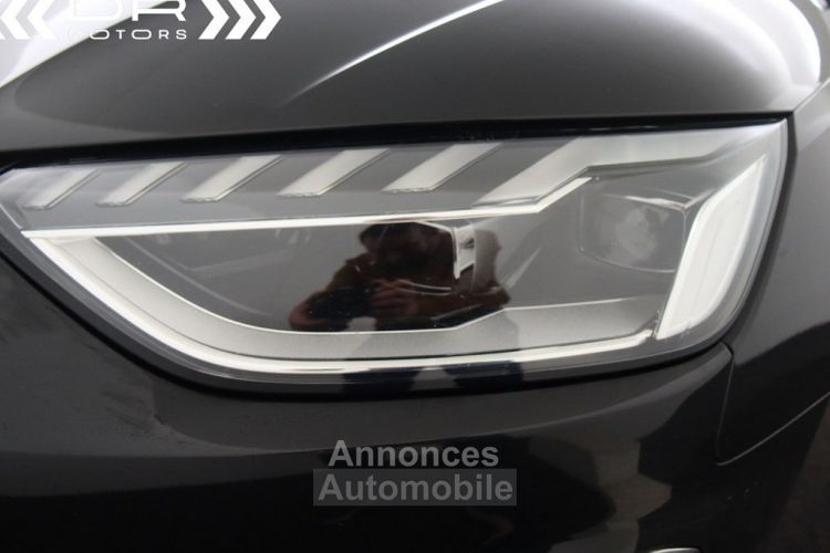 Audi A4 30TDI S-TRONIC S LINE - NAVIGATIE VIRTUAL COCKPIT LEDER ALU 18" - <small></small> 28.995 € <small>TTC</small> - #52