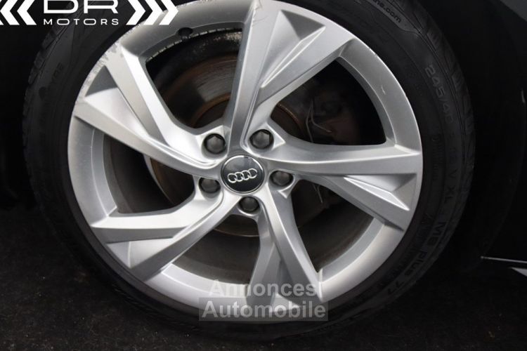 Audi A4 30TDI S-TRONIC S LINE - NAVIGATIE VIRTUAL COCKPIT LEDER ALU 18" - <small></small> 28.995 € <small>TTC</small> - #54