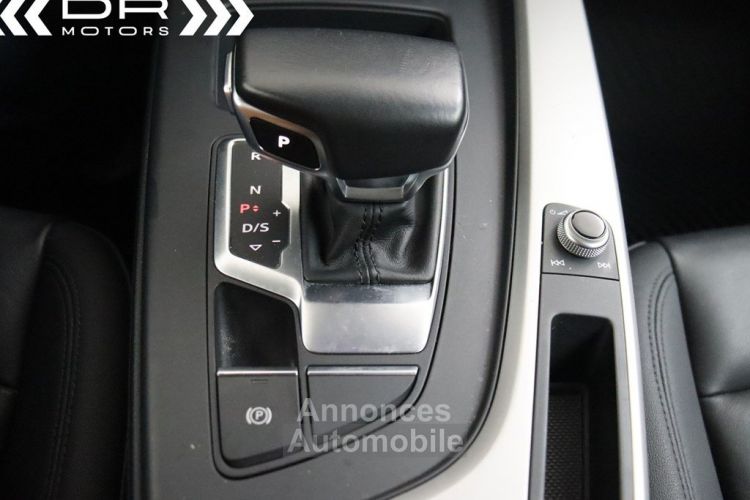 Audi A4 30TDI S-TRONIC S LINE - NAVIGATIE VIRTUAL COCKPIT LEDER MIRROR LINKALU 18" - <small></small> 27.995 € <small>TTC</small> - #30