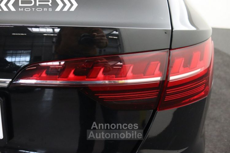 Audi A4 30TDI S-TRONIC S LINE - NAVIGATIE VIRTUAL COCKPIT LEDER MIRROR LINKALU 18" - <small></small> 27.995 € <small>TTC</small> - #53