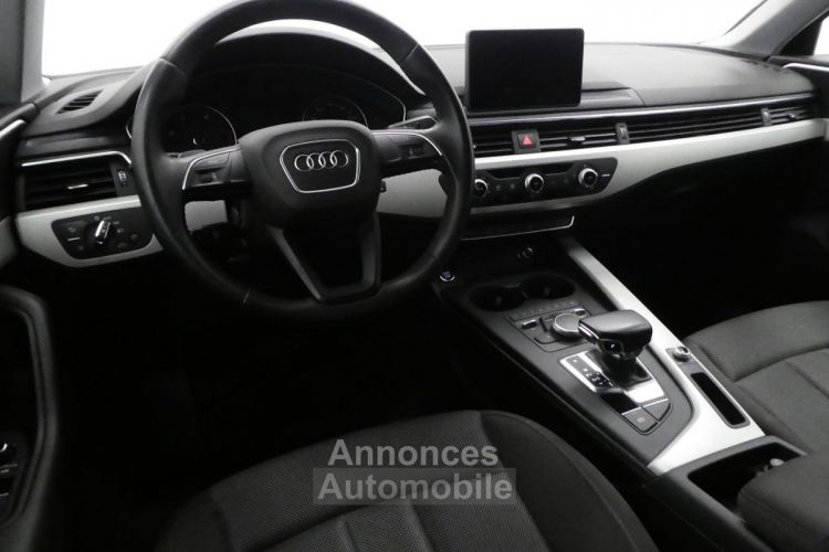 Audi A4 35 TDI 150CH BUSINESS LINE S TRONIC 7 EURO6D-T - <small></small> 21.880 € <small>TTC</small> - #6