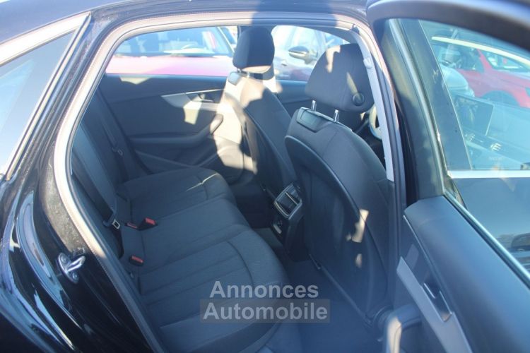 Audi A4 35 TDI 163CH BUSINESS LINE S TRONIC 7 9CV - <small></small> 24.990 € <small>TTC</small> - #9