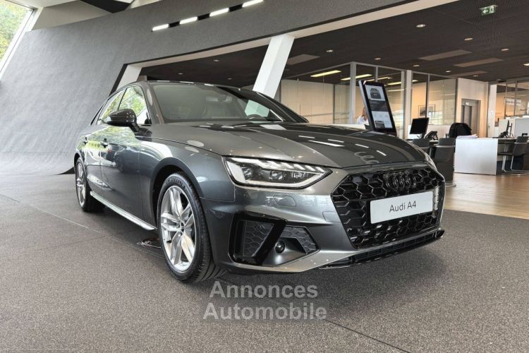 Audi A4 35 TFSI 150 S tronic 7 Competition - <small></small> 49.990 € <small>TTC</small> - #1