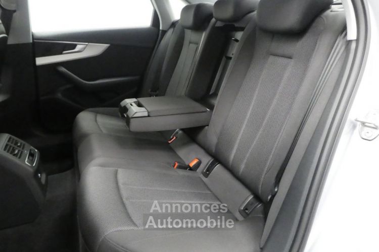 Audi A4 35 TFSI 150CH DESIGN S TRONIC 7 - <small></small> 28.980 € <small>TTC</small> - #8