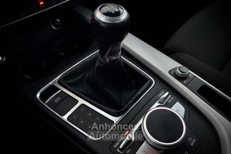 Audi A4 35TFSI S-LINE SPORT VIRTUAL COCKPIT LED GPS PDC - <small></small> 19.990 € <small>TTC</small> - #11