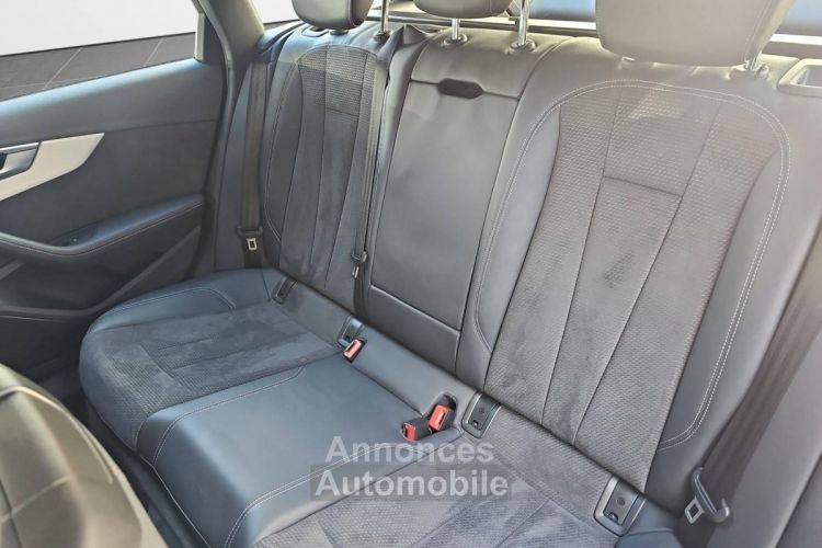 Audi A4 40 TFSI qu S line DigCockpit~Matrix~Pano - <small></small> 31.990 € <small>TTC</small> - #14