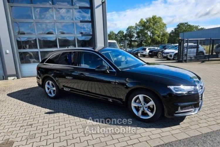 Audi A4 Avant  (2) AVANT 2.0 40 TDI 190 S TRONIC/ 05/2019 *attelage* - <small></small> 24.990 € <small>TTC</small> - #2