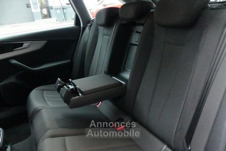 Audi A4 Avant 2.0 35 TDI 163 CH MHEV DESIGN S-TRONIC 7 - <small></small> 31.990 € <small>TTC</small> - #14