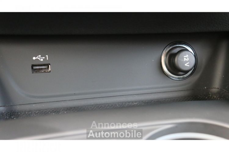 Audi A4 Avant 2.0 40 TDI - 204 - BV S-tronic BREAK S line PHASE 3 - <small></small> 40.900 € <small></small> - #48