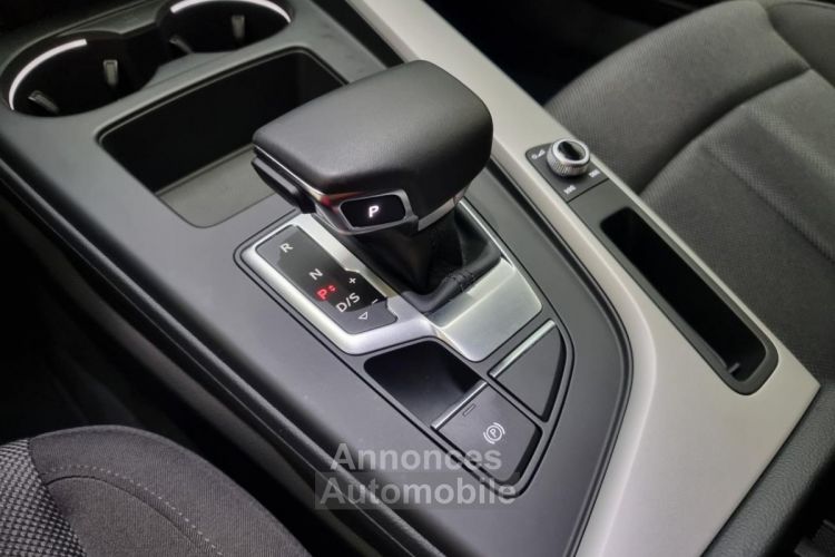 Audi A4 Avant 2.0 40 TDI - 204 - BV S-tronic S-Line - <small></small> 35.900 € <small>TTC</small> - #17