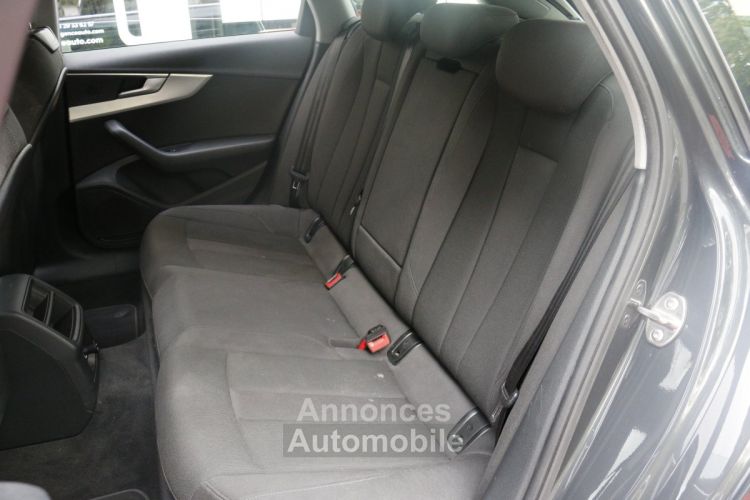 Audi A4 Avant 2.0 TDI 150 Business Line S-Tronic (Virtual Cockpit, Apple CarPlay, Bluetooth...) - <small></small> 15.990 € <small>TTC</small> - #17