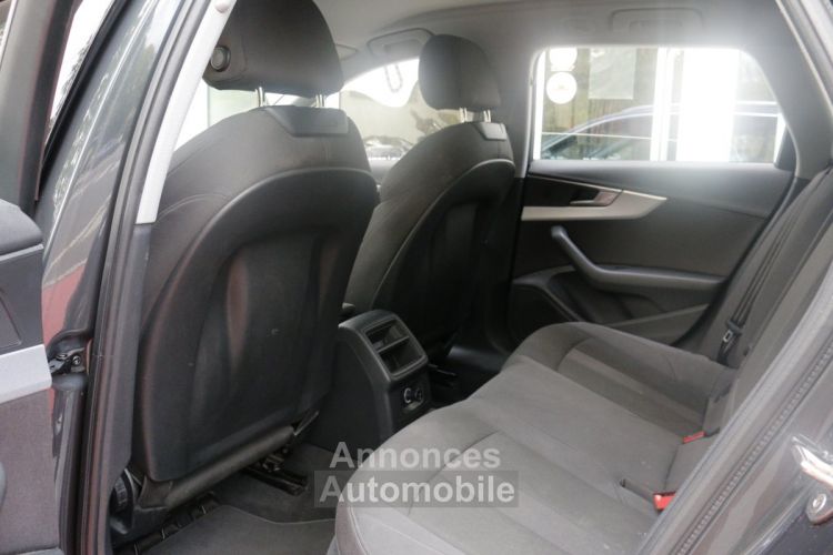 Audi A4 Avant 2.0 TDI 150 Business Line S-Tronic (Virtual Cockpit, Apple CarPlay, Bluetooth...) - <small></small> 15.990 € <small>TTC</small> - #32