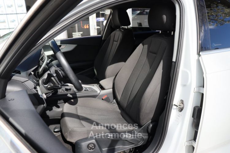 Audi A4 Avant 2.0 TDI 150 Business Line S-Tronic7 (CarPlay,Drive Select,Entretiens Audi) - <small></small> 17.990 € <small>TTC</small> - #17