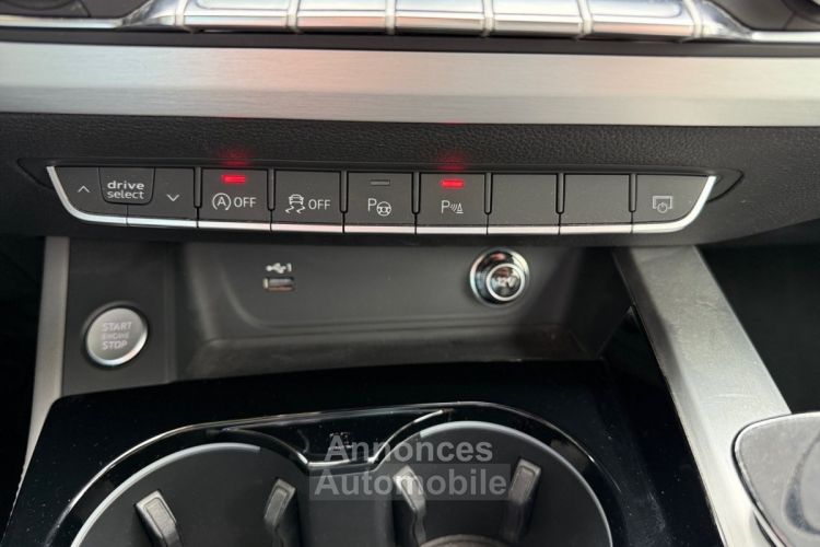 Audi A4 Avant 35 TDI 163 S tronic 7 S line TOIT OUVRANT* MATRIX LEDS* CAMERA 360* SIÈGES CHAUFFANTS* GARANTIE 12 MOIS - <small></small> 28.900 € <small>TTC</small> - #17