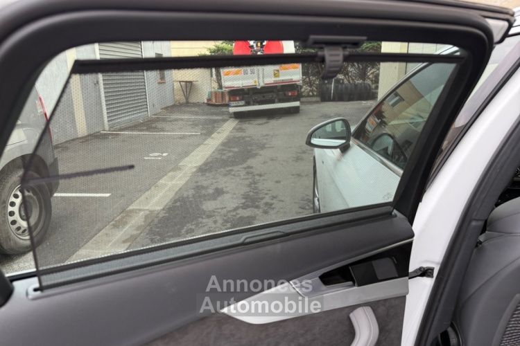 Audi A4 Avant 35 TDI 163 S tronic 7 S line TOIT OUVRANT* MATRIX LEDS* CAMERA 360* SIÈGES CHAUFFANTS* GARANTIE 12 MOIS - <small></small> 28.900 € <small>TTC</small> - #24