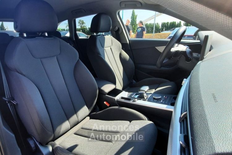 Audi A4 phase 2 Design Luxe 2.0 Tdi S Tronic 190CH - <small></small> 23.490 € <small>TTC</small> - #15