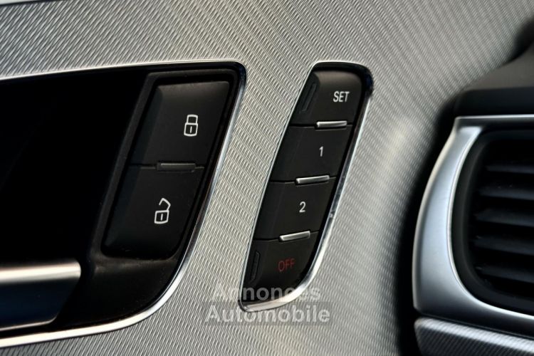 Audi A6 Allroad Quattro 3.0 V6 320 / 29500E Options Matrix LED/ Toit Ouvr 360° Bose Gtie 1an - <small></small> 38.990 € <small>TTC</small> - #22