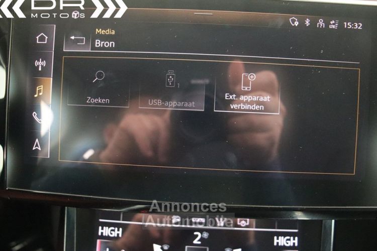 Audi e-tron 50 SPORTBACK QUATTRO - TREKHAAK LEDER LED NAVI - <small></small> 39.995 € <small>TTC</small> - #33