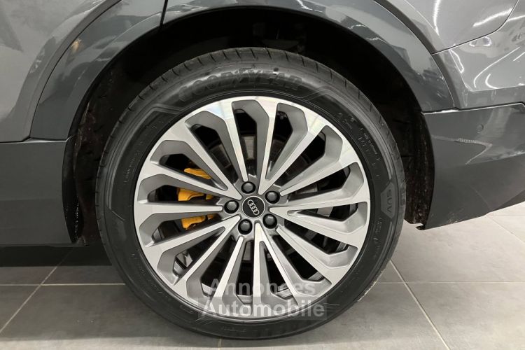 Audi e-tron 55 quattro 408 ch S line - <small></small> 64.990 € <small>TTC</small> - #10