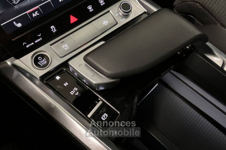 Audi e-tron 55 quattro 408 ch S line - <small></small> 64.990 € <small>TTC</small> - #35