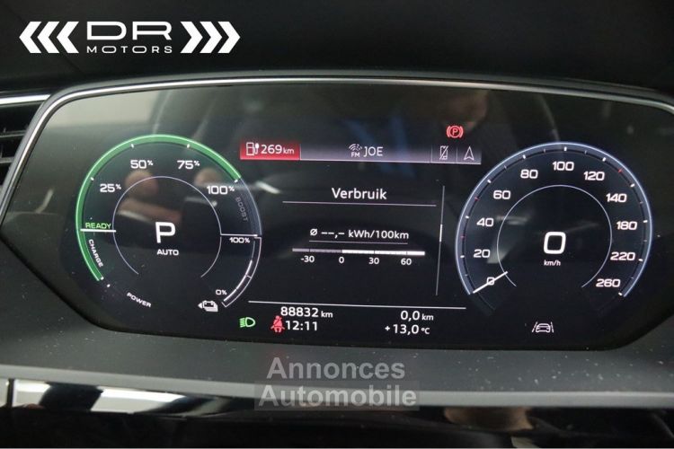 Audi e-tron 55 QUATTRO BUSINESS PLUS - LEDER LED HEAD UP DISPLAY 360° CAMERA SOH 88,8% - <small></small> 29.995 € <small>TTC</small> - #40