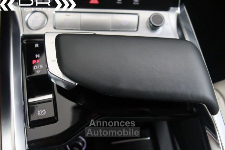 Audi e-tron 55 QUATTRO - LEDER LED NAVI - <small></small> 35.995 € <small>TTC</small> - #32