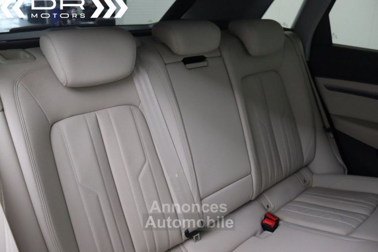 Audi e-tron 55 QUATTRO - LEDER LED NAVI TREKHAAK ALU 20" - <small></small> 34.995 € <small>TTC</small> - #14