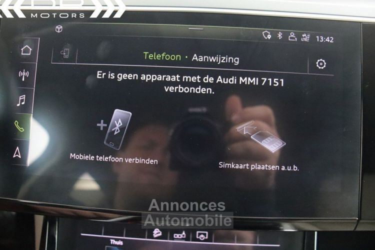 Audi e-tron 55 QUATTRO - LEDER LED NAVI TREKHAAK ALU 20" - <small></small> 34.995 € <small>TTC</small> - #22