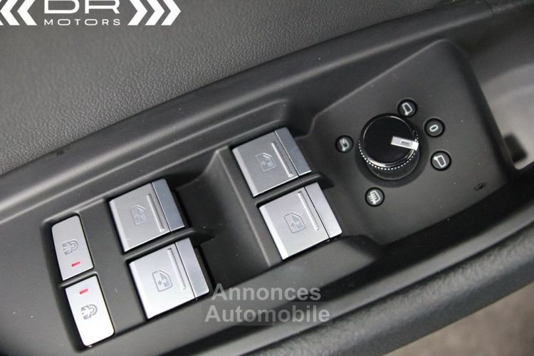 Audi e-tron 55 SPORTBACK QUATTRO LIMITED EDITION - B&O SOUND PANODAK LEDER -DAB - <small></small> 39.995 € <small>TTC</small> - #44