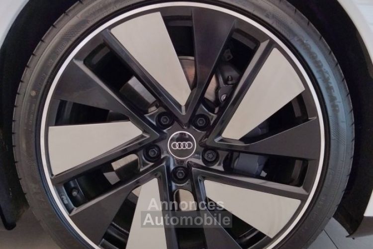 Audi e-tron GT 476 ch quattro Extended - <small></small> 125.900 € <small>TTC</small> - #14