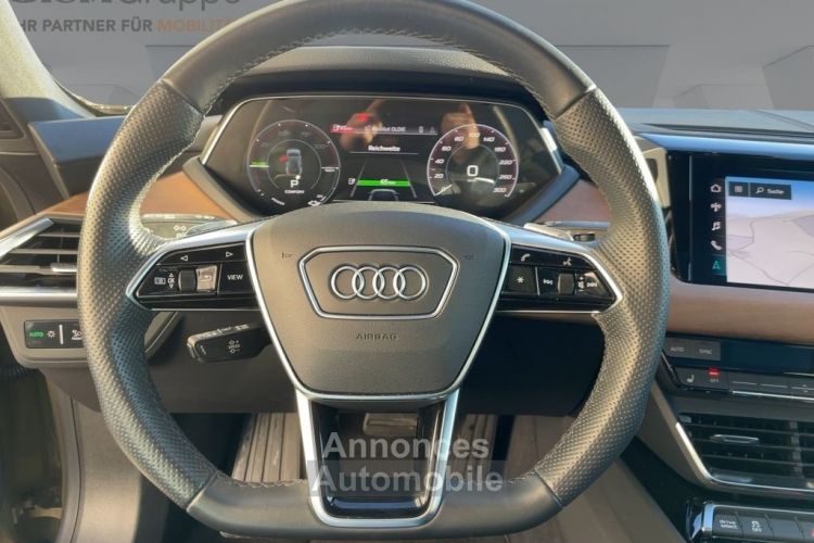 Audi e-tron GT e tron quattro Virt Navi PDC Matrix - <small></small> 56.730 € <small>TTC</small> - #10