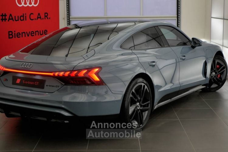 Audi e-tron GT S 591 ch quattro  - <small></small> 151.776 € <small>TTC</small> - #23