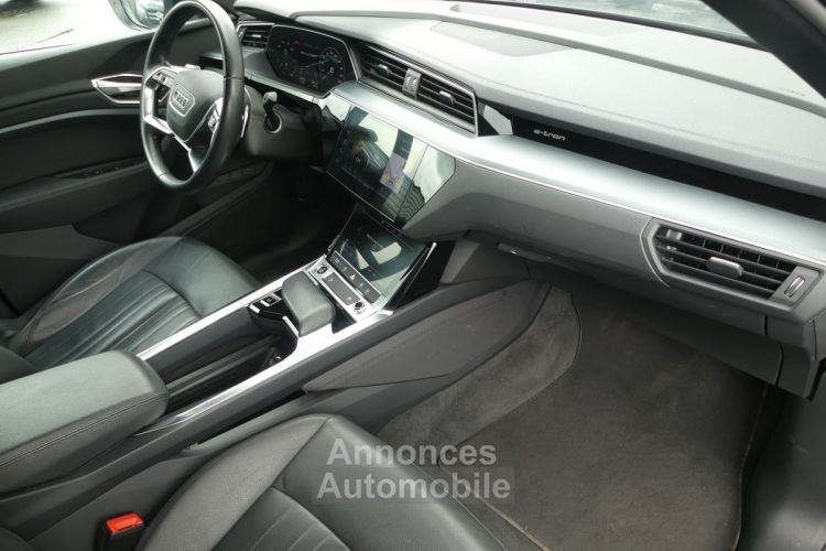 Audi e-tron SPORTBACK 55 408CH E-QUATTRO - <small></small> 41.990 € <small>TTC</small> - #7