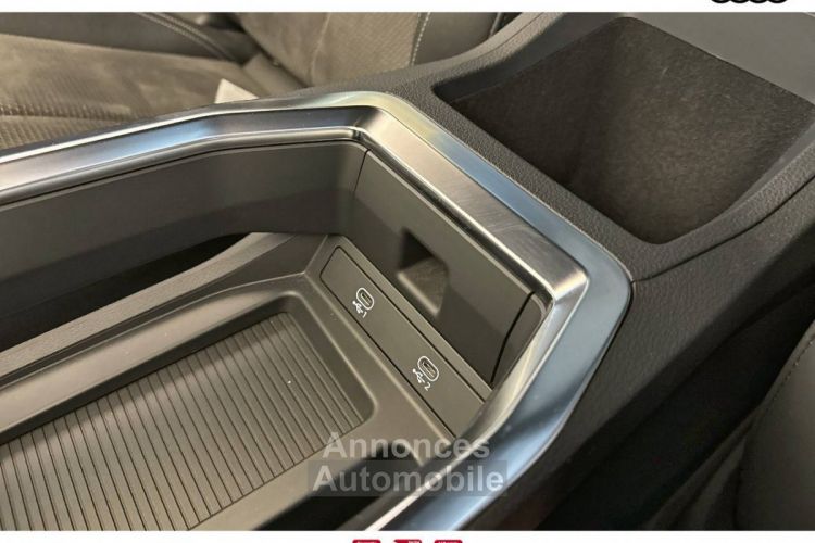 Audi e-tron SPORTBACK Sportback 55 quattro 408 ch S line - <small></small> 49.990 € <small>TTC</small> - #28