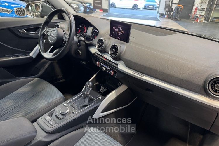 Audi Q2 1.6 TDI 116ch Business Line fr - <small></small> 19.990 € <small>TTC</small> - #13