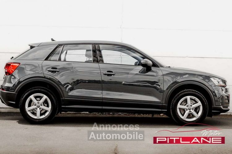 Audi Q2 1.6 TDi S-Tronic 7 Jantes Toit ouvrant- Cruise - <small></small> 19.990 € <small>TTC</small> - #6