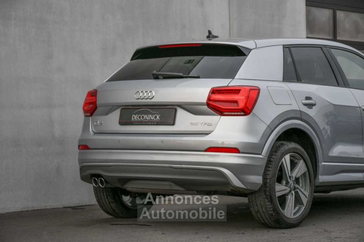 Audi Q2 35 - S-LINE - PDC - VIRTUAL - LEDER - FULLL LED - CONNECT - - <small></small> 25.990 € <small>TTC</small> - #5