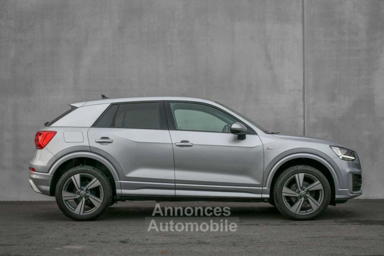 Audi Q2 35 - S-LINE - PDC - VIRTUAL - LEDER - FULLL LED - CONNECT - - <small></small> 25.990 € <small>TTC</small> - #6