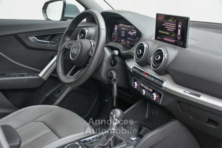 Audi Q2 35 - S-LINE - PDC - VIRTUAL - LEDER - FULLL LED - CONNECT - - <small></small> 25.990 € <small>TTC</small> - #13