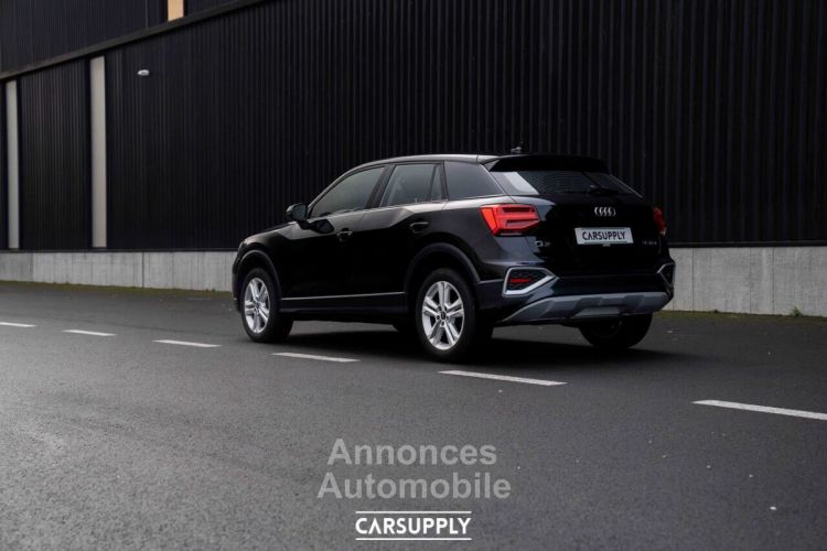 Audi Q2 35 TFSI Prestige - Apple Carplay - Acc - camera - <small></small> 29.995 € <small>TTC</small> - #5