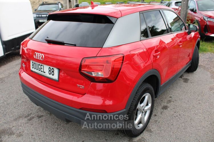 Audi Q2 DÉSIGN 1L6 TDI 116 CV S-TRONIC 7 BOITE AUTO GPS REGULATEUR BLUETOOTH USB  LEDS - <small></small> 22.900 € <small>TTC</small> - #2