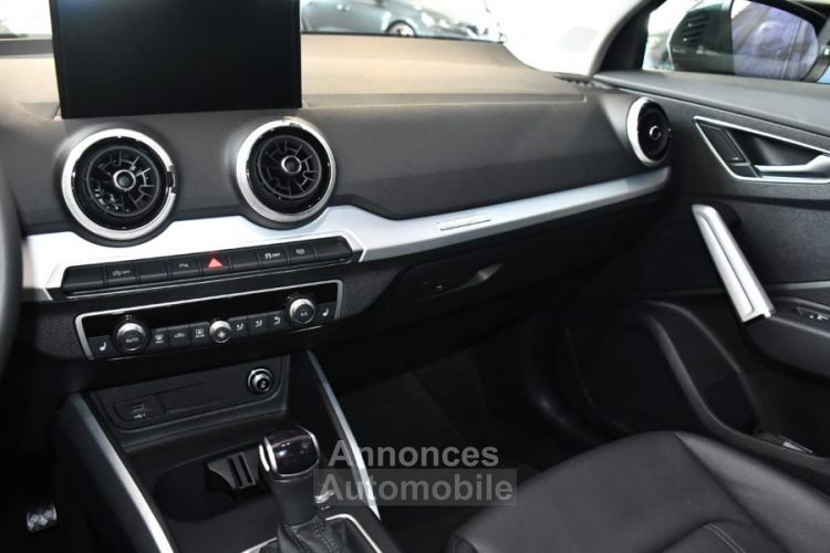 Audi Q2 Design 35 TFSI 150 S-Tronic GPS Virtual Caméra Cuir Pré Sense Hayon Smartphone JA 17 Garantie 12/2025 - <small></small> 31.990 € <small>TTC</small> - #23