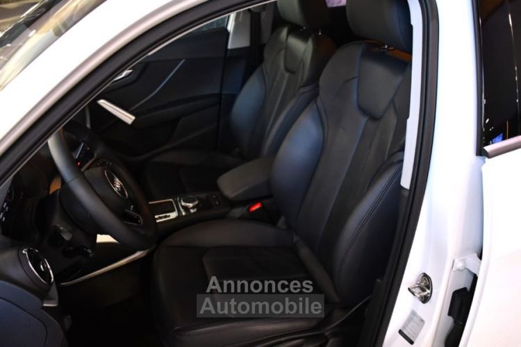 Audi Q2 S-Line 35 TDI 150 Quattro S-Tronic GPS Virtual Hayon Pré Sense Caméra Vebasto Cuir Car Play JA 18 - <small></small> 28.990 € <small>TTC</small> - #12