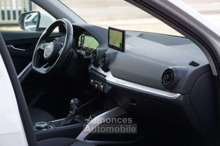 Audi Q2 TFSI SPORT AUTO TOIT PANO COCKPIT DYNAMIC EU6B - <small></small> 22.990 € <small>TTC</small> - #11