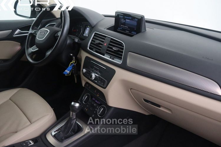 Audi Q3 1.4TFSi DESIGN S-TRONIC - NAVI LEDER PANODAK XENON - <small></small> 20.995 € <small>TTC</small> - #15