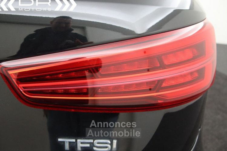 Audi Q3 1.4TFSi DESIGN S-TRONIC - NAVI LEDER PANODAK XENON - <small></small> 20.995 € <small>TTC</small> - #51